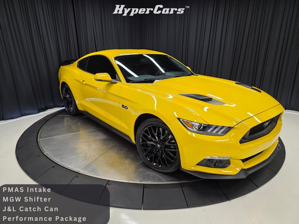 2016 Ford Mustang GT Premium Coupe RWD