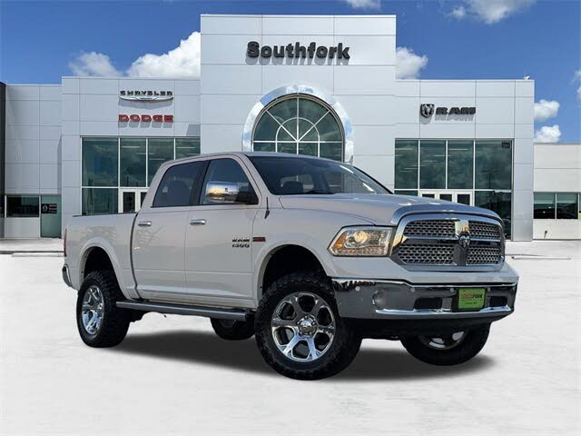 2018 RAM 1500 Laramie Crew Cab 4WD