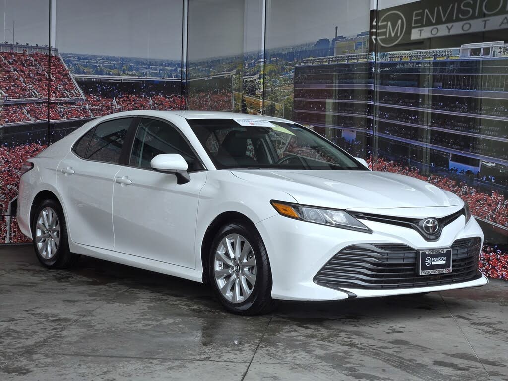 2018 Toyota Camry LE