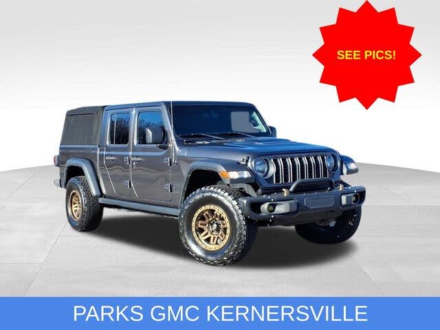2022 Jeep Gladiator Sport Crew Cab 4WD