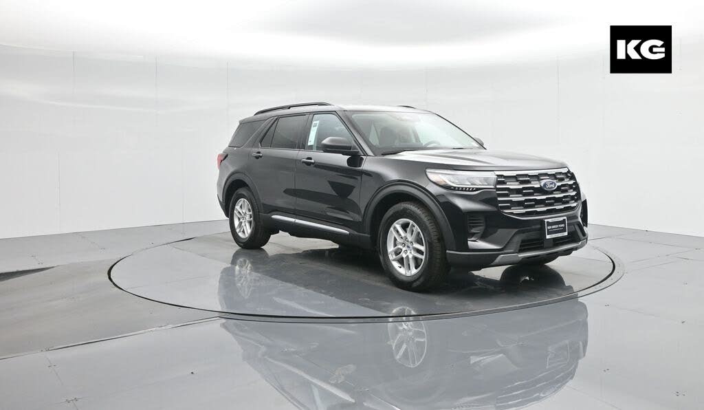2025 Ford Explorer Active RWD