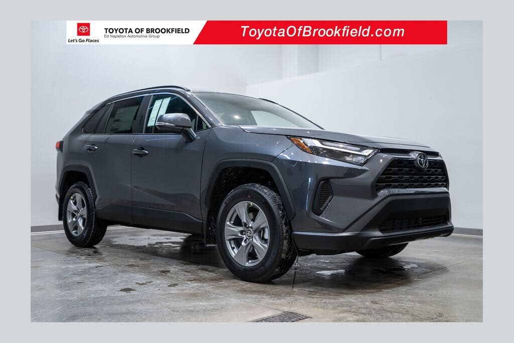 2025 Toyota RAV4 XLE AWD