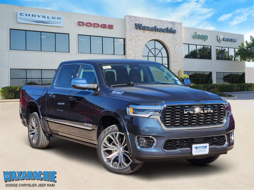 2026 RAM 1500 Tungsten Crew Cab 4WD