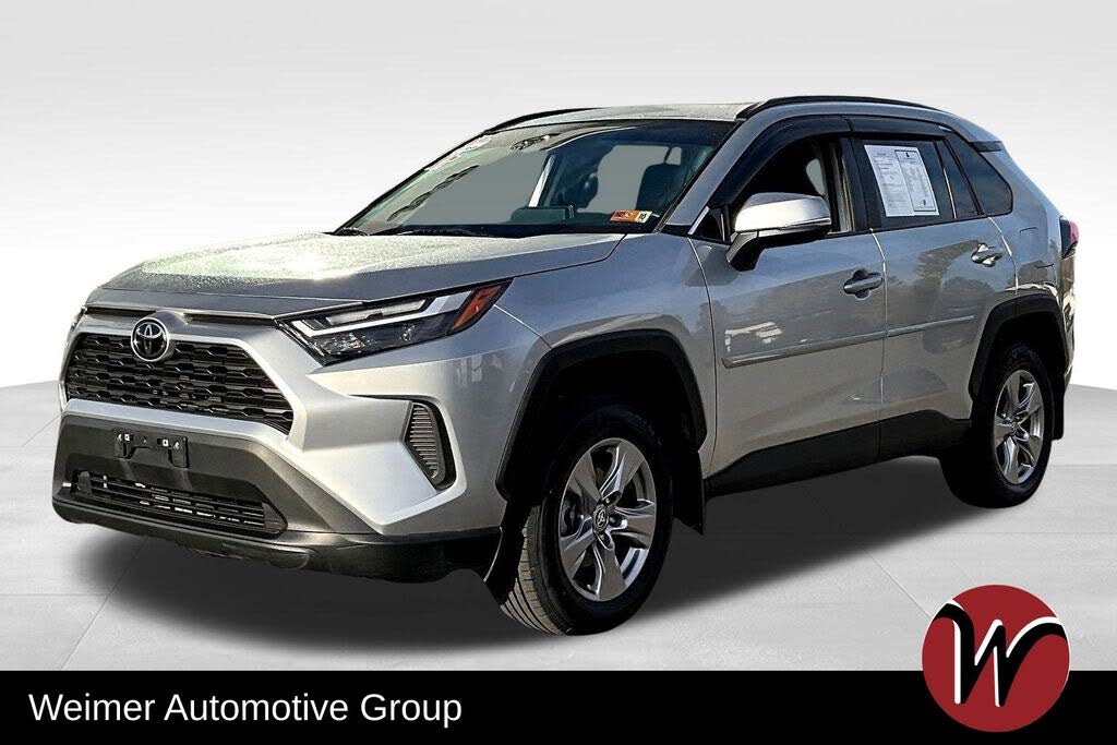 2022 Toyota RAV4 XLE AWD