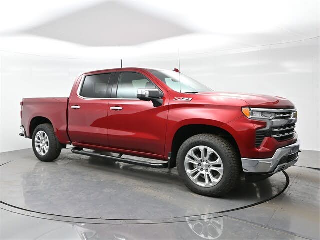 2024 Chevrolet Silverado 1500 LTZ Crew Cab 4WD