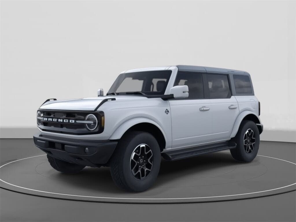 2025 Ford Bronco Outer Banks 4-Door 4WD