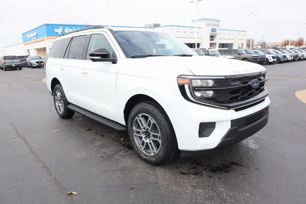 2025 Ford Expedition Active 4WD
