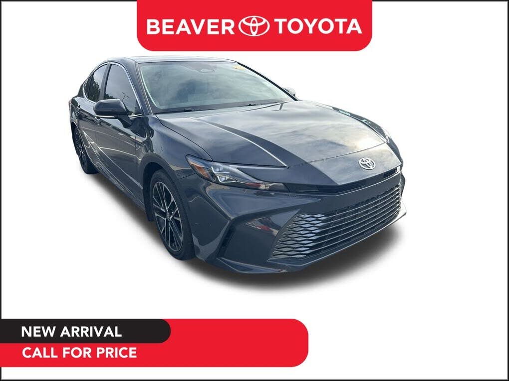 2025 Toyota Camry XLE FWD