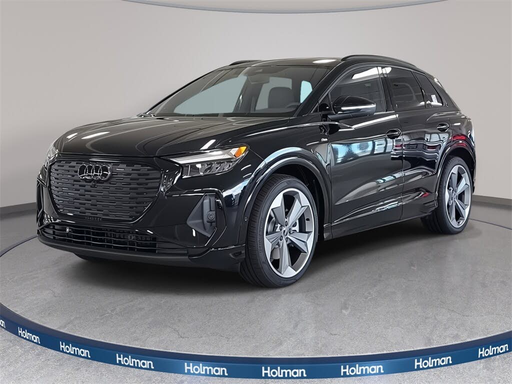 2026 Audi Q4 e-tron quattro Premium Plus 55