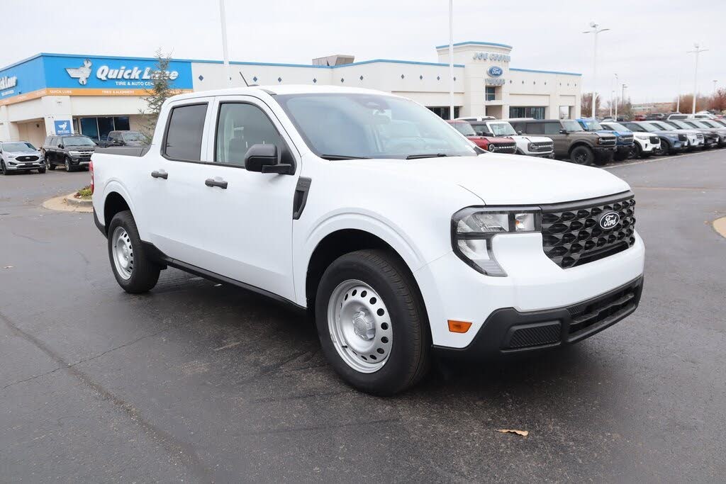 2026 Ford Maverick XL SuperCrew FWD