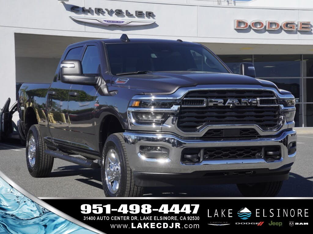 2026 RAM 2500 Tradesman Crew Cab 4WD
