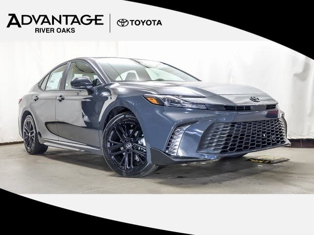 2026 Toyota Camry SE AWD
