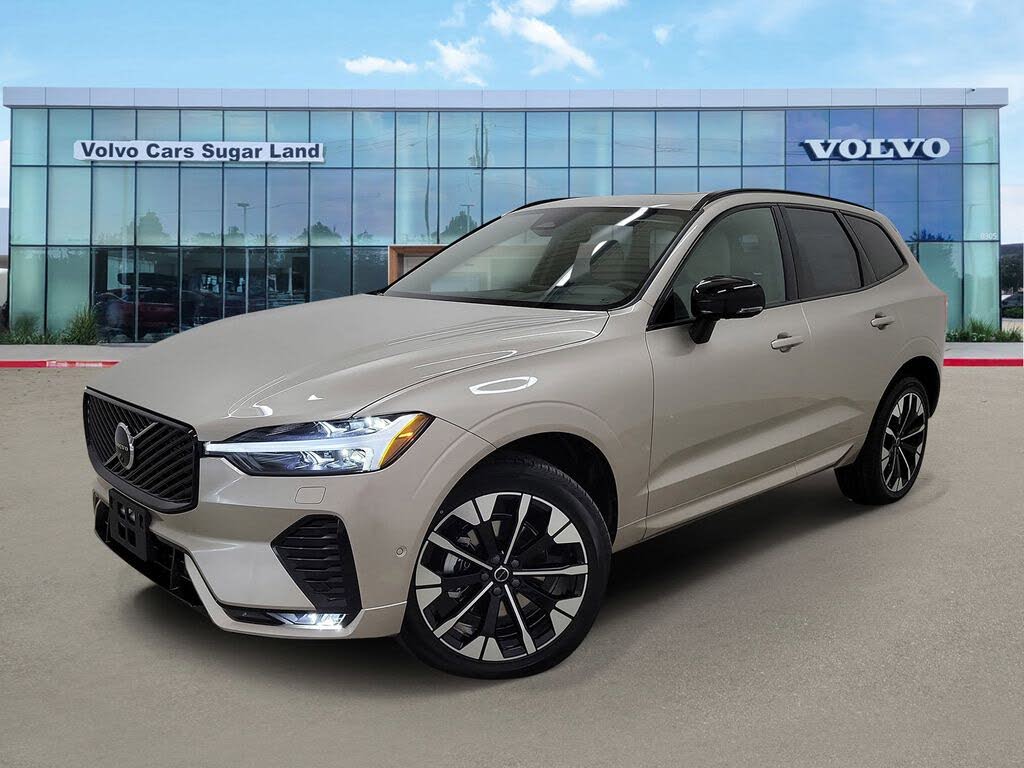 2026 Volvo XC60 B5 Plus AWD