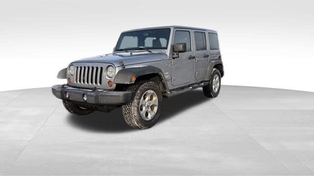 2013 Jeep Wrangler Unlimited Sahara 4WD