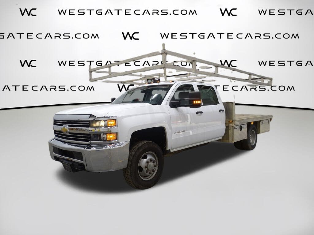 2017 Chevrolet Silverado 3500HD Chassis Work Truck Crew Cab 4WD