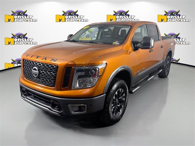 2019 Nissan Titan SV Crew Cab 4WD