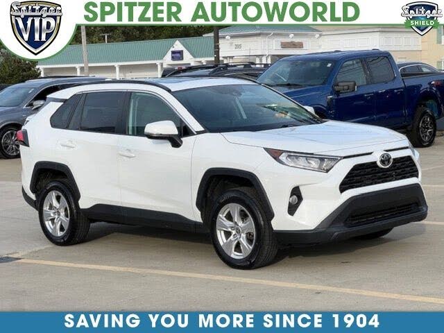 2021 Toyota RAV4 XLE FWD