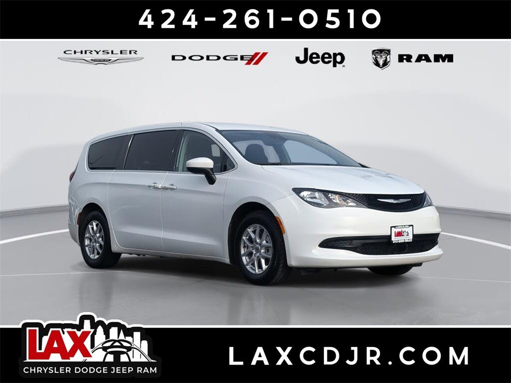 2023 Chrysler Voyager LX FWD