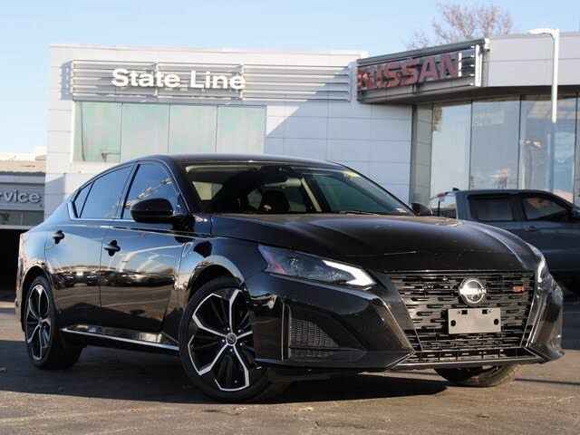 2023 Nissan Altima 2.5 SR FWD