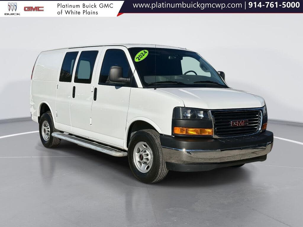 2024 GMC Savana Cargo 2500 RWD