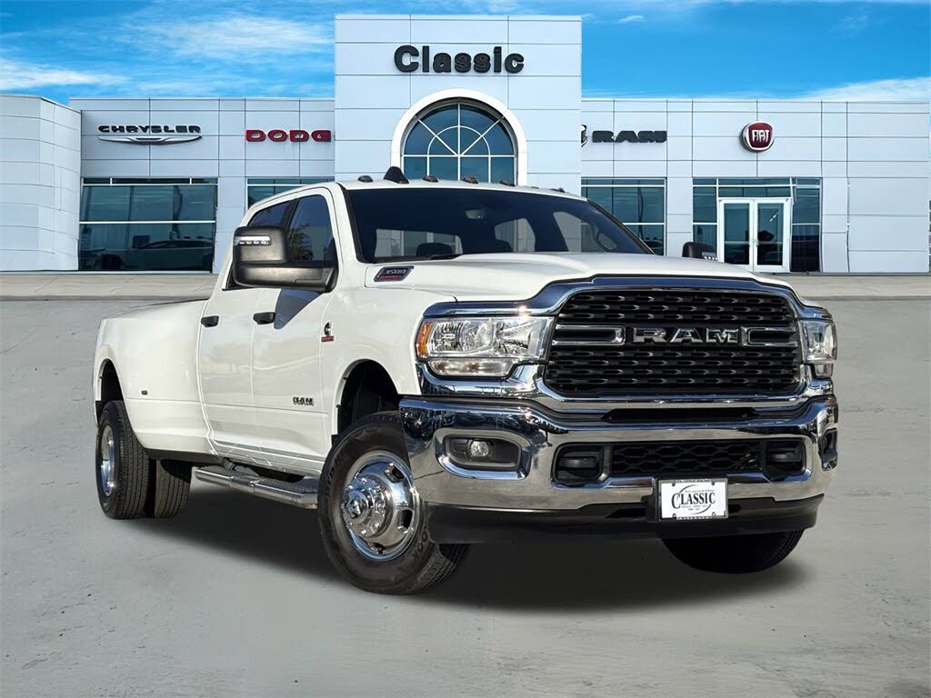 2024 RAM 3500 Big Horn Crew Cab LB DRW 4WD
