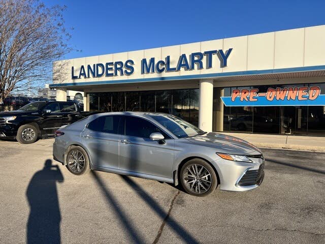 2024 Toyota Camry XLE V6 FWD