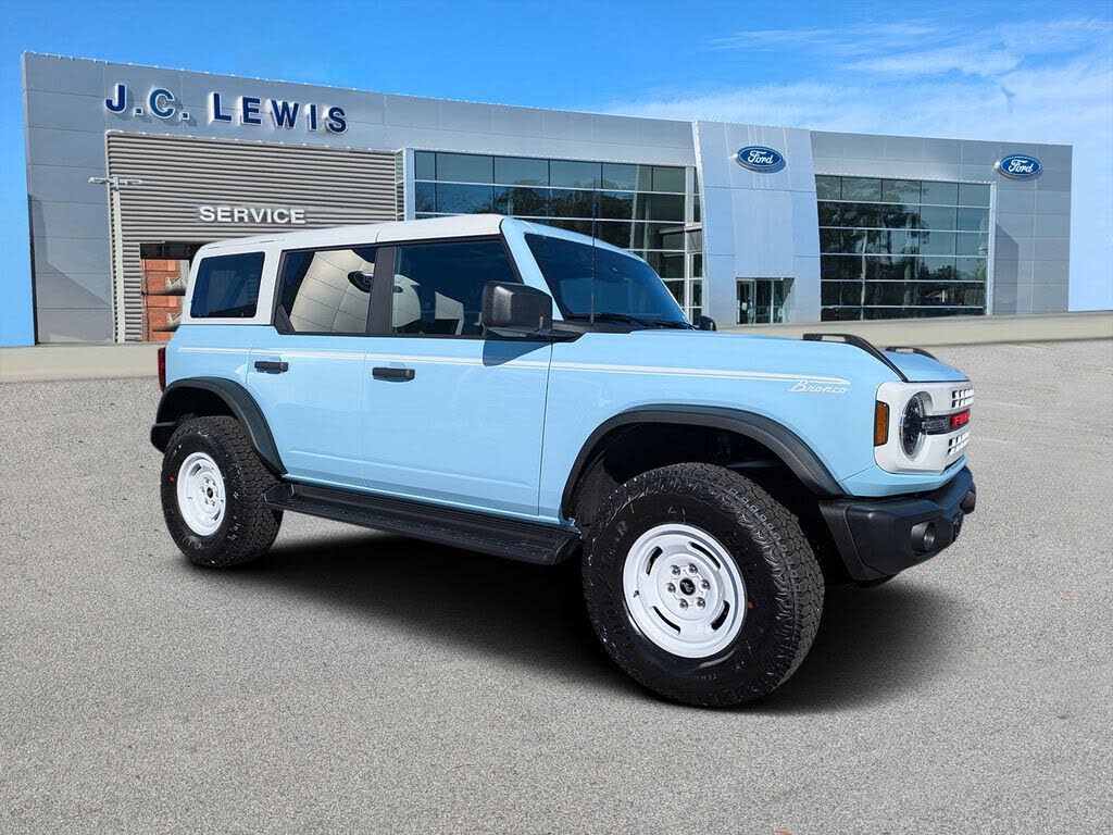 2025 Ford Bronco Heritage Edition 4-Door 4WD