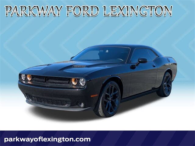 2020 Dodge Challenger SXT RWD