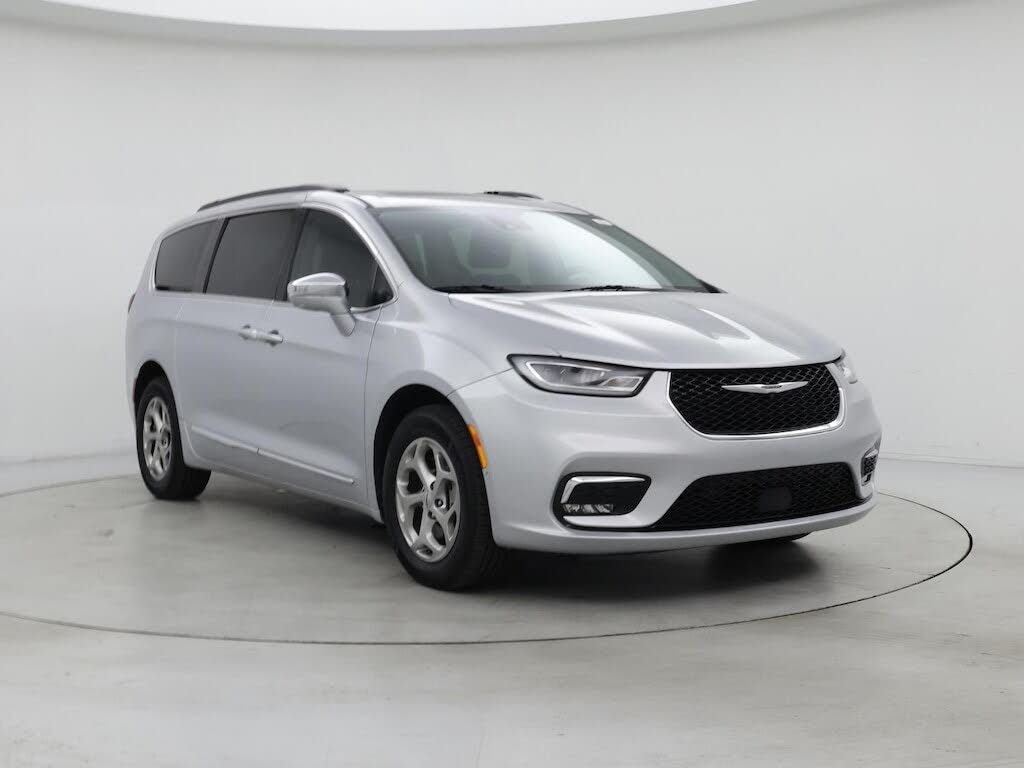 2022 Chrysler Pacifica Limited AWD