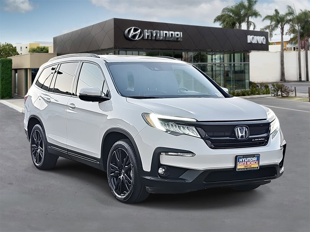 2022 Honda Pilot Black Edition AWD