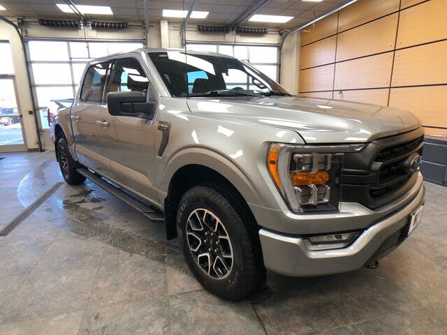 2023 Ford F-150 XLT SuperCrew 4WD