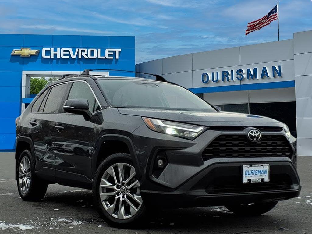 2024 Toyota RAV4 XLE Premium AWD