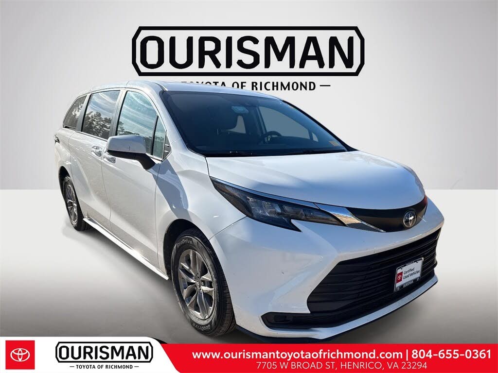 2024 Toyota Sienna LE 8-Passenger FWD