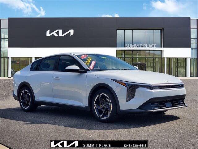 2025 Kia K4 EX FWD
