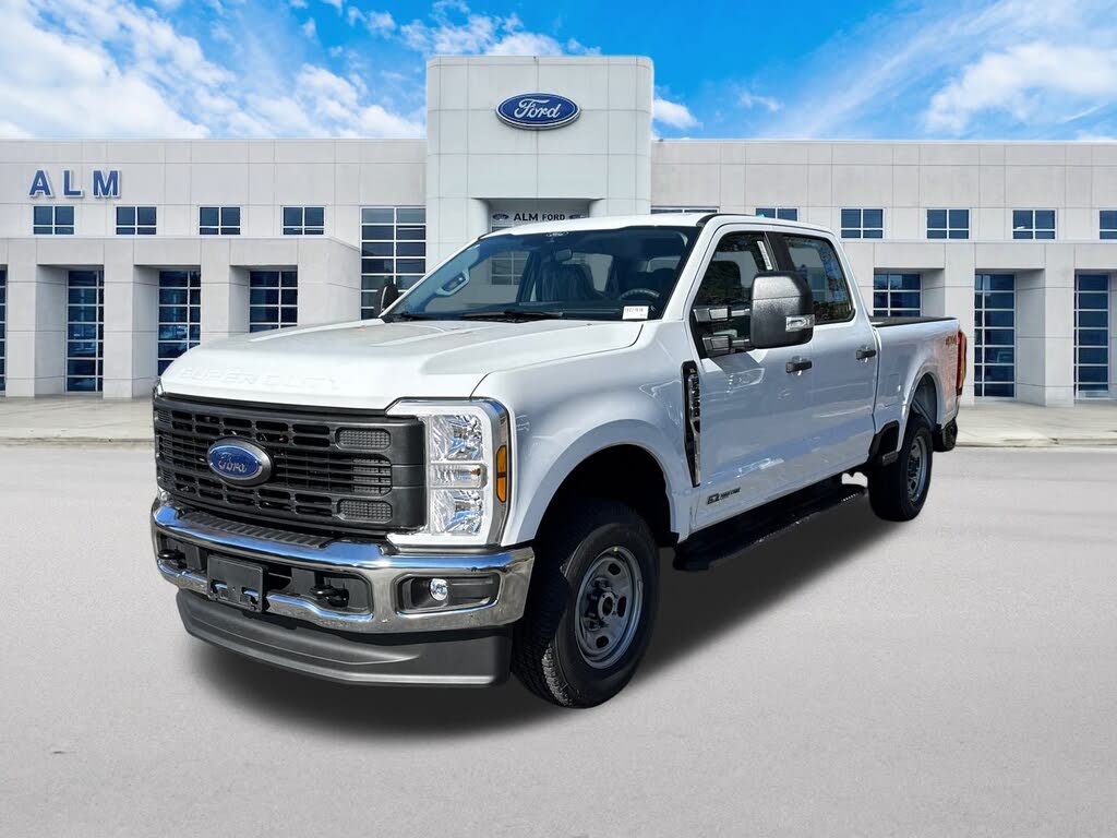 2026 Ford F-250 Super Duty XL Crew Cab 4WD