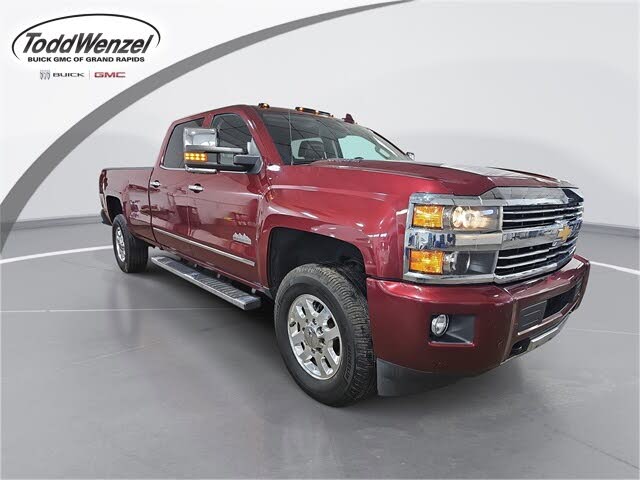 2015 Chevrolet Silverado 3500HD High Country Crew Cab 4WD
