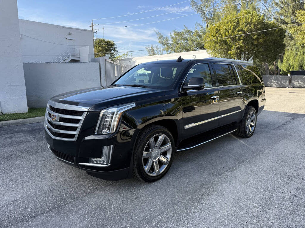 2017 Cadillac Escalade ESV Luxury RWD
