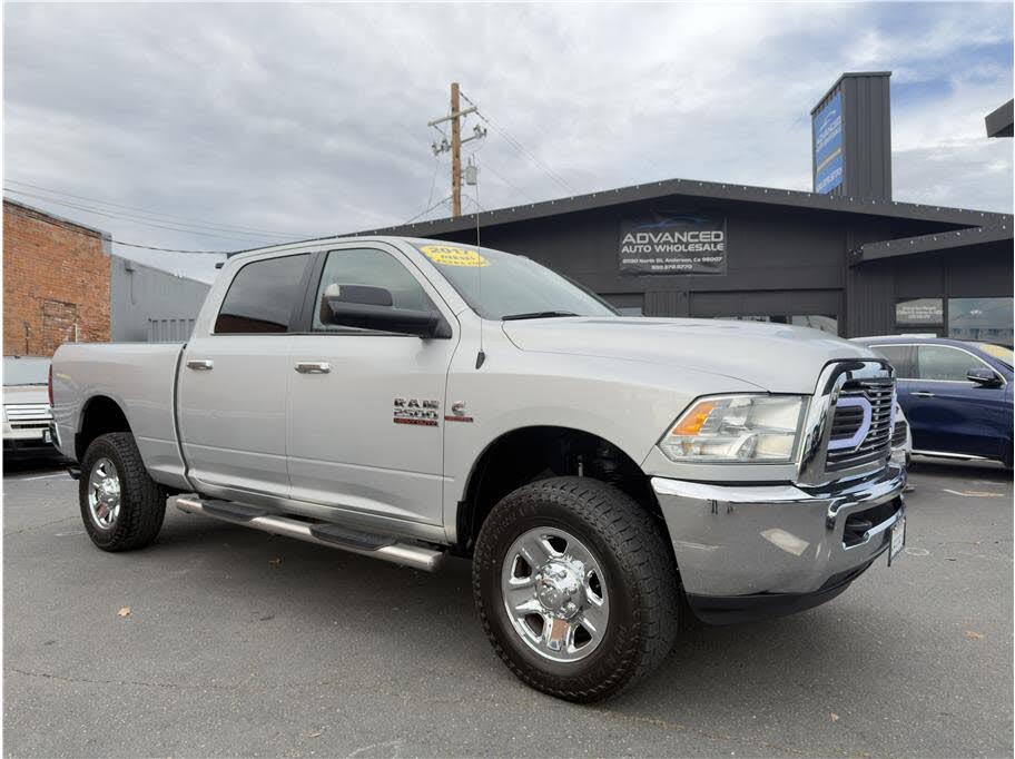 2017 RAM 2500 SLT Crew Cab 4WD