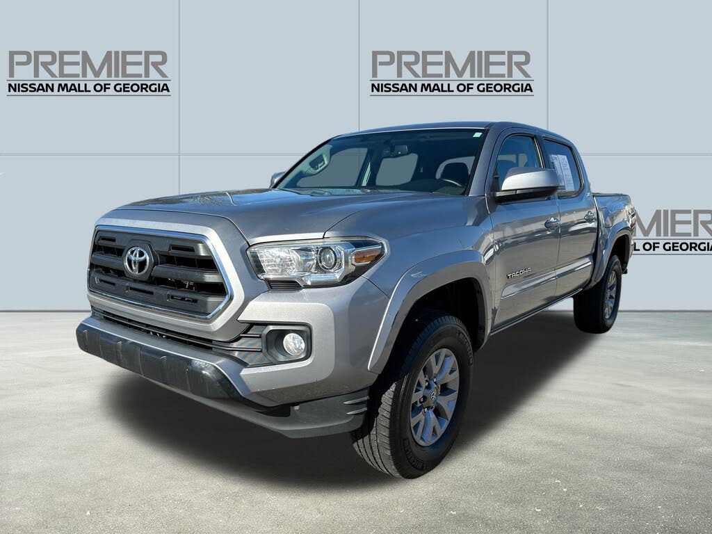 2017 Toyota Tacoma SR5 V6 Double Cab RWD