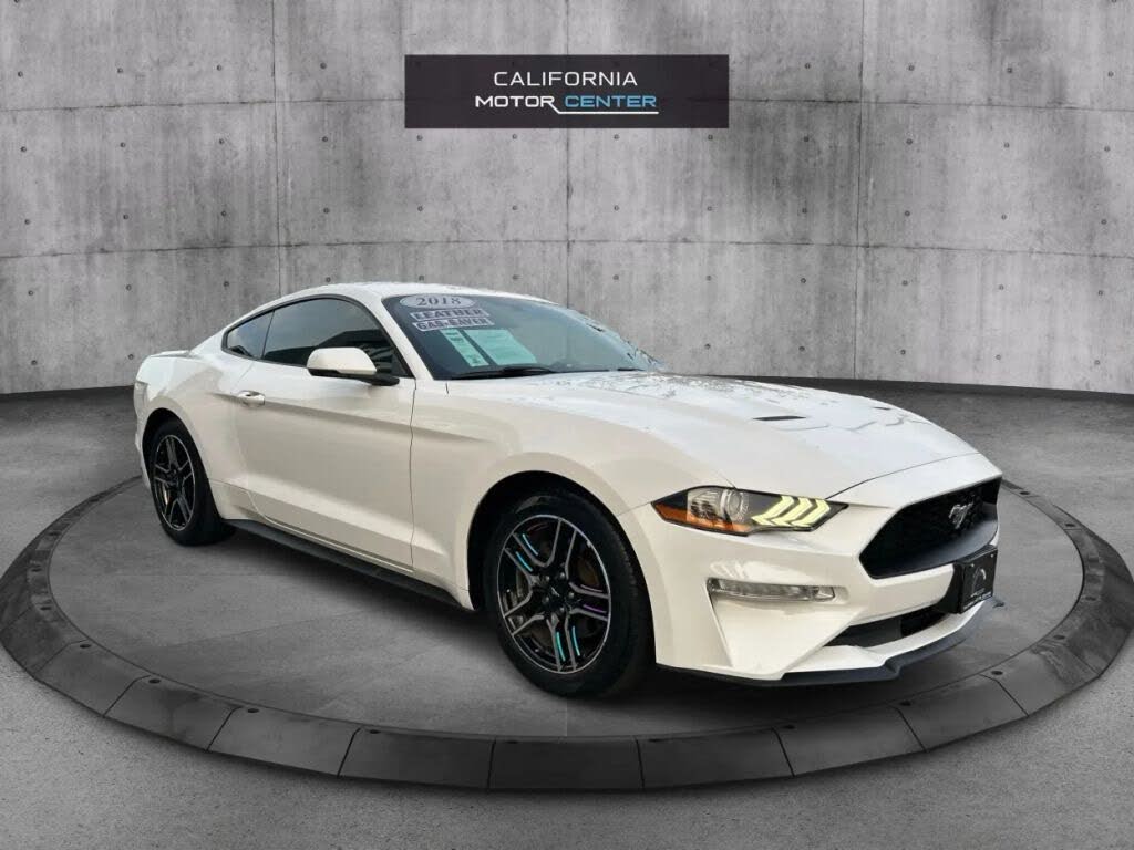 2018 Ford Mustang EcoBoost Premium Coupe RWD