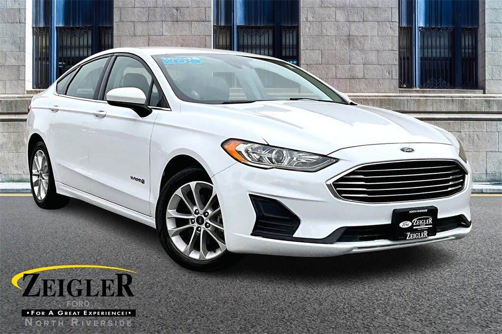 2019 Ford Fusion Hybrid SE FWD