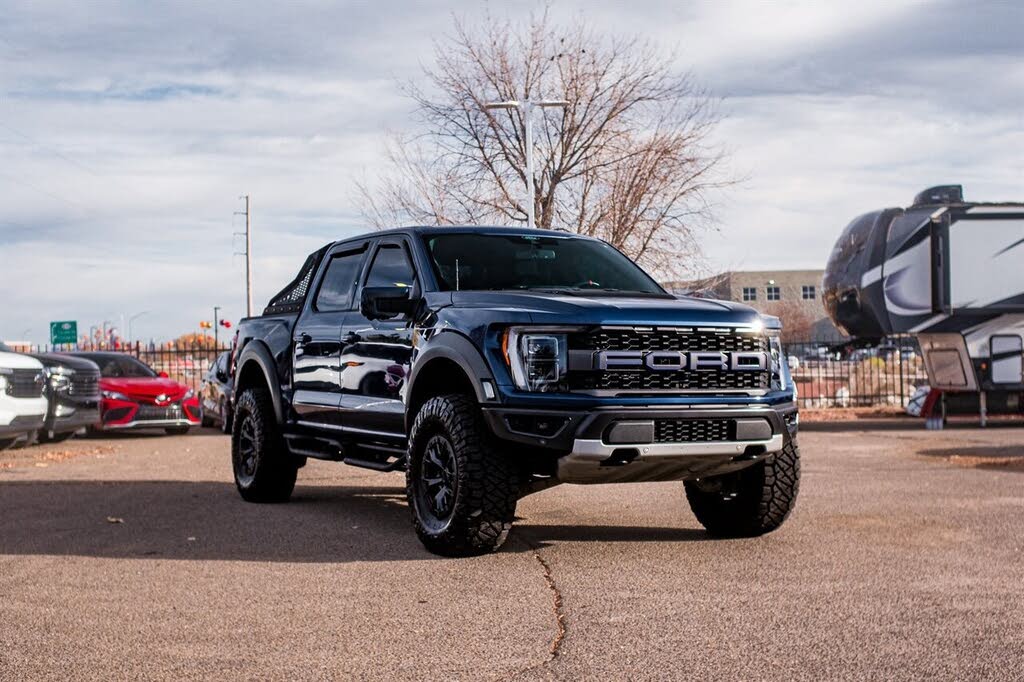 2022 Ford F-150 Raptor SuperCrew 4WD