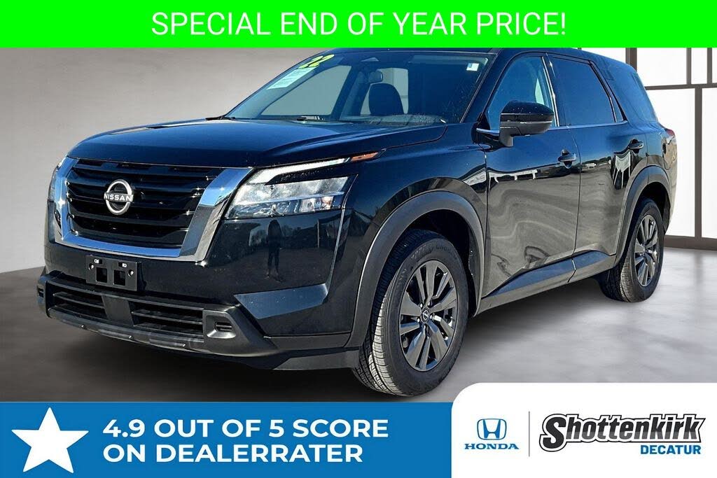 2022 Nissan Pathfinder S FWD