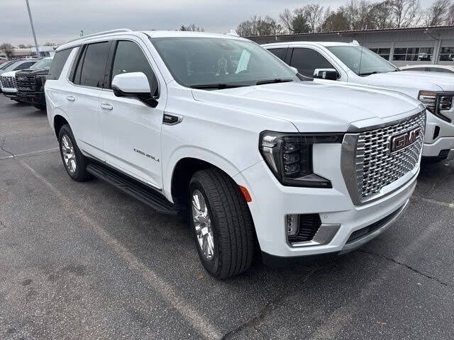 2023 GMC Yukon Denali RWD