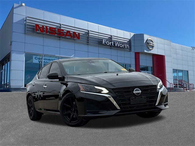 2023 Nissan Altima 2.5 SV FWD