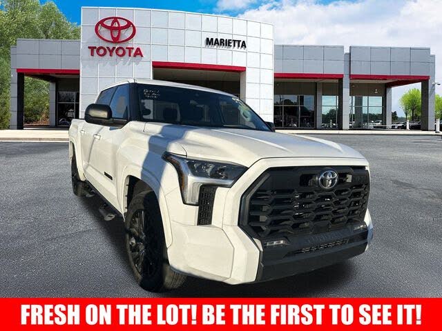 2023 Toyota Tundra SR5 CrewMax Cab 4WD
