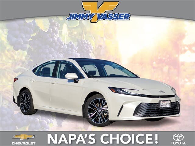 2025 Toyota Camry XLE FWD