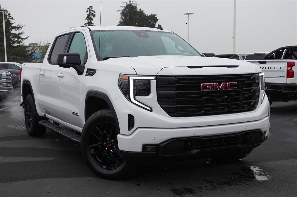 2026 GMC Sierra 1500 Elevation Crew Cab 4WD