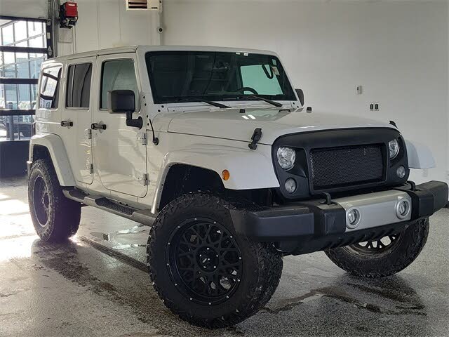 2017 Jeep Wrangler Unlimited Sahara 4WD