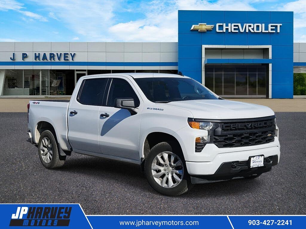 2022 Chevrolet Silverado 1500 Custom Crew Cab 4WD